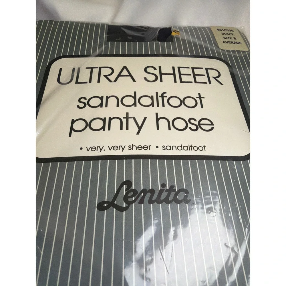 Lenita Ultra Sheer Sandalfoot Pantyhose Women Size B Blck 100% Nylon Vintage USA
